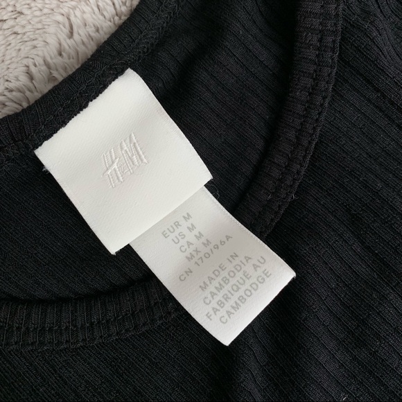 RAZOR BACK TANK - Picture 2 of 2